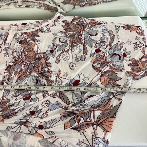 Free People Womens Blouse Top Size Large Keepin On Printed Cream Floral Boho - Picture 9 of 11